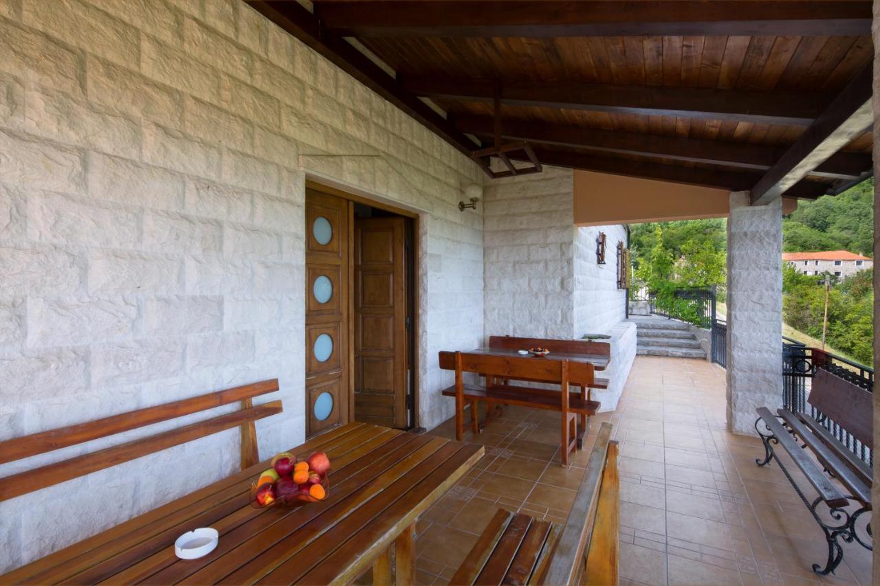 Villa Robinson Petrovac Exterior foto